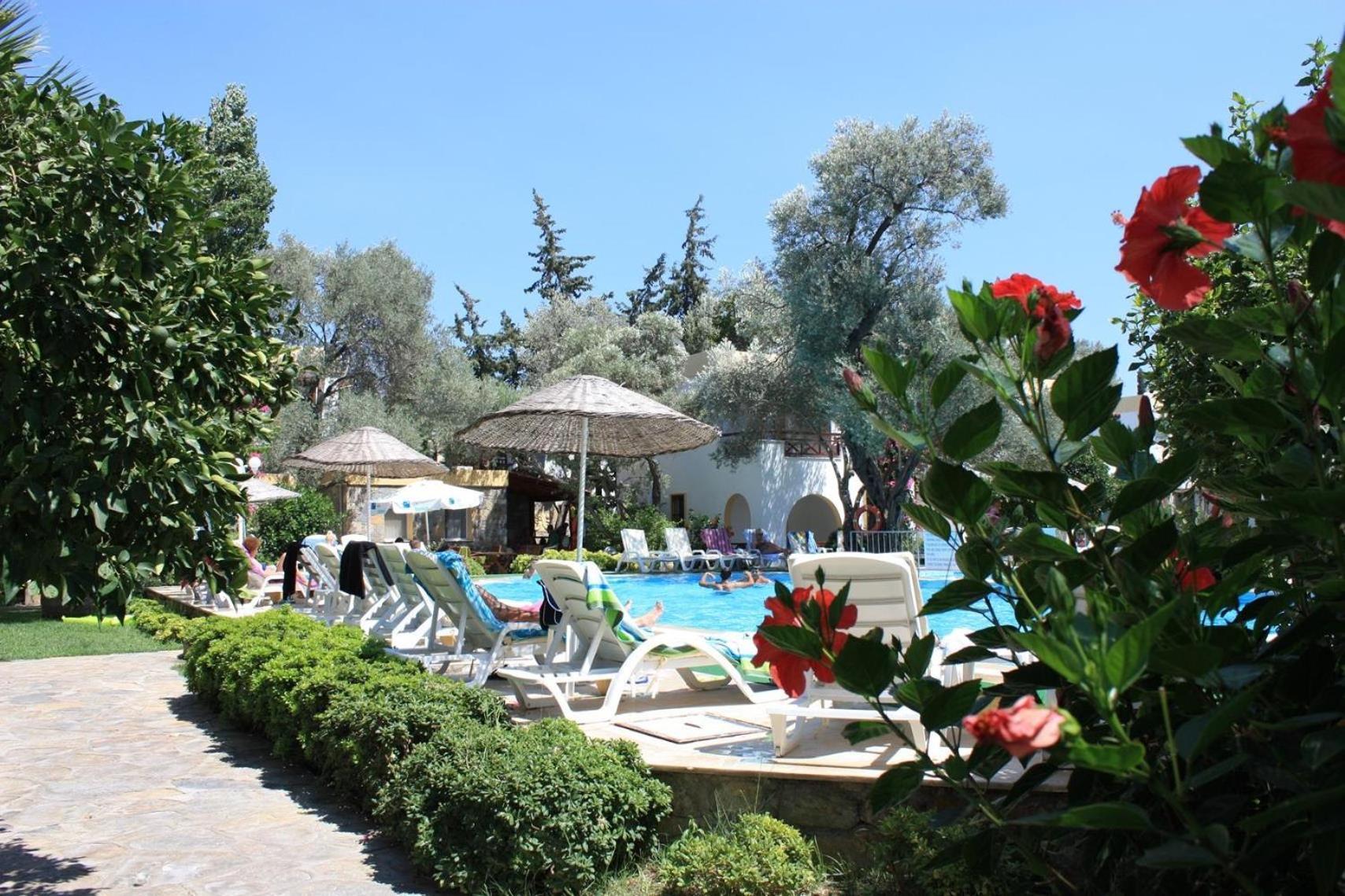 Toloman Bitezpark Apartments Bodrum Esterno foto